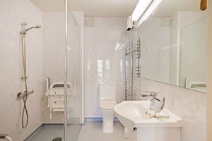 Photo 19- click for photo gallery